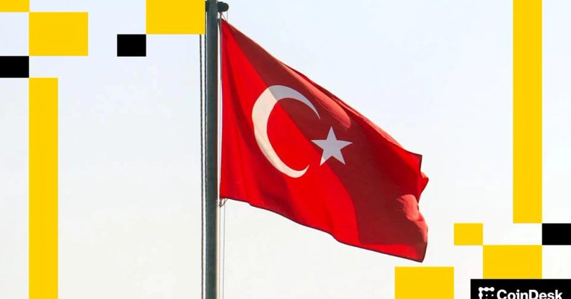 Turkish Flag Turkey (Unsplash)
