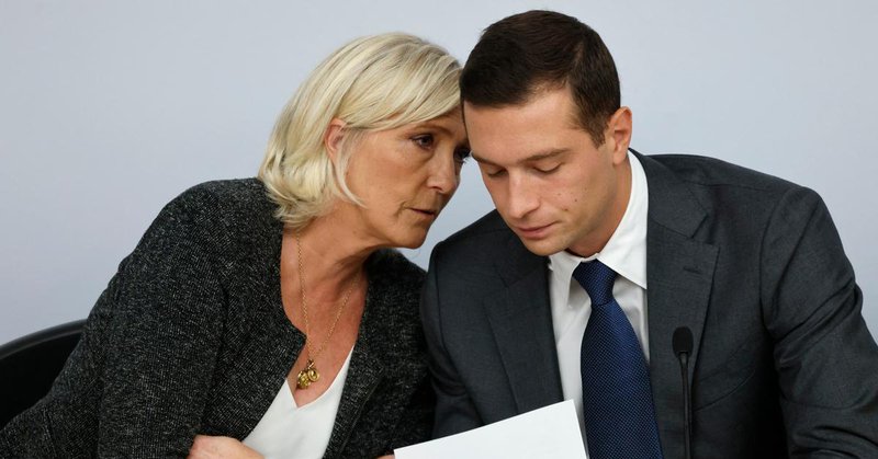 Marine Le Pen et Jordan Bardella.