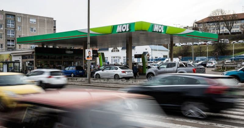 Featured image for Hungary's MOL has U.S. approval to continue NIS acquisition talks