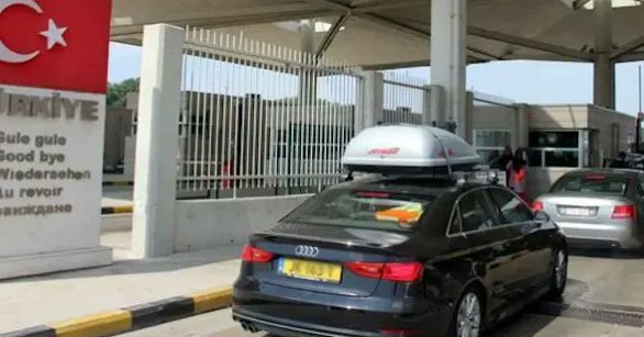 Türkiye launches digital tracker for foreign-plated vehicles