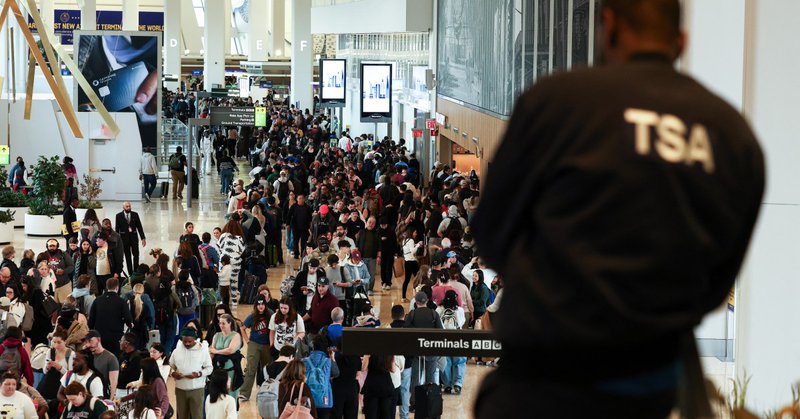 'Medical Emergencies' Reported at Houston Airport Amid Long TSA Wait Times - Newsweek featured image