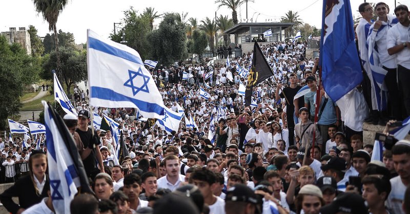 Israelis take part in the flag march marking Jerusalem Day on May 18, 2023. (Photo: Ilia Yefimovich/dpa via ZUMA Press/APAimages)