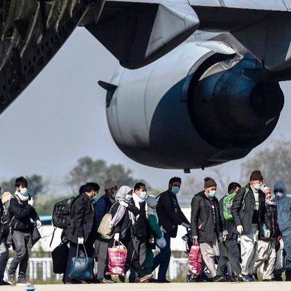 Indian citizens, mostly Kashmiri students, who were evacuated and quarantined at an army facility in Jiasalmer. Pic: internet