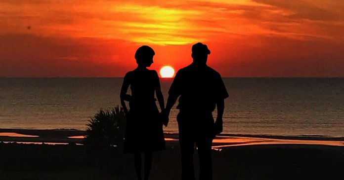 ‘திருமணமான ஒருவர் வேறு ஒருவருடன் லிவ்-இன் உறவில் இருப்பது குற்றமல்ல’ - அலகாபாத் உயர் நீதிமன்றம்