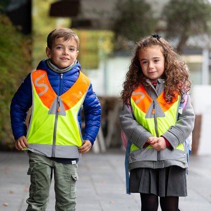 Pressemitteilung Die Sicherheitsweste LUMI wird Kinder ...