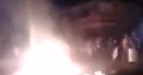 Protesta en La Habna durante un apagón.