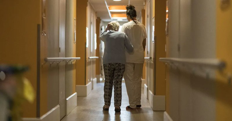 Marie de Hennezel : "Cette prise de conscience brutale que nous sommes mortels change notre rapport à la mort"