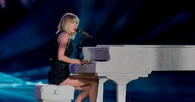 Taylor Swift - Enchanted/Wildest Drea... | POP MUSIC | Gan Jing World