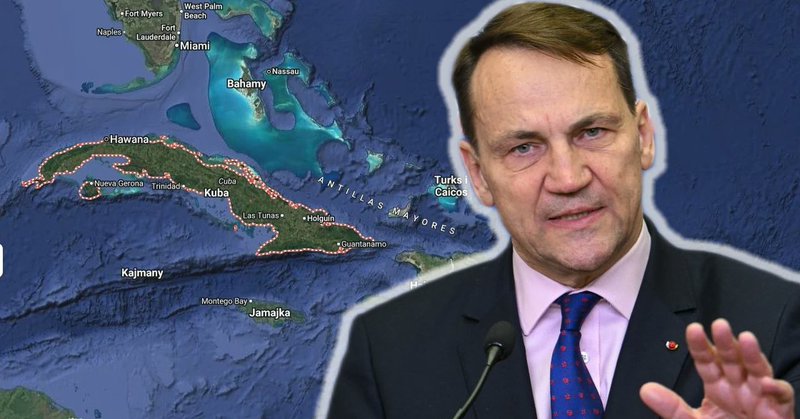 Radosław Sikorski na tle mapy Kuby
