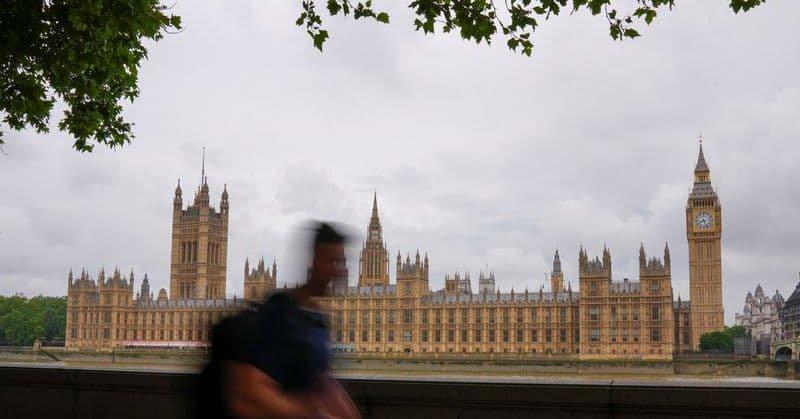 Featured image for UK regulator says it is 'critical' ONS reverses data quality slump