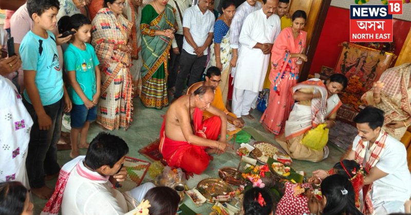 Basanti Puja 2026: বাসন্তী পূজাৰ মহানৱমী উপলক্ষে নগাঁৱৰ ঘাঁহীৰ পঞ্চদেৱ তীৰ্থত অগণন ভক্তৰ সমাগম, কুমাৰী পূজা-হোম যজ্ঞ, বেদমন্ত্ৰৰে মুখৰিত মন্দিৰ প্ৰাংগন