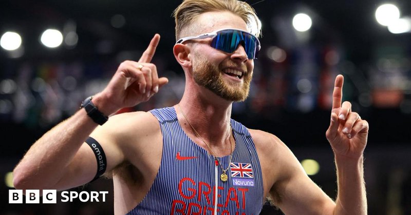 Josh Kerr celebrates winning world indoor 3,000m gold