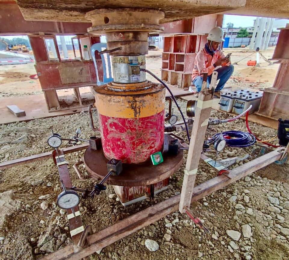 🚧 Static Load Test l Maintained Load Test (MLT) 🚧

#IPMProfessionalServices #EngineeringConsultantMalaysia #StaticLoadTest #MLT #FactoryConsultant #DesignConsultancy #StructuralConsultant