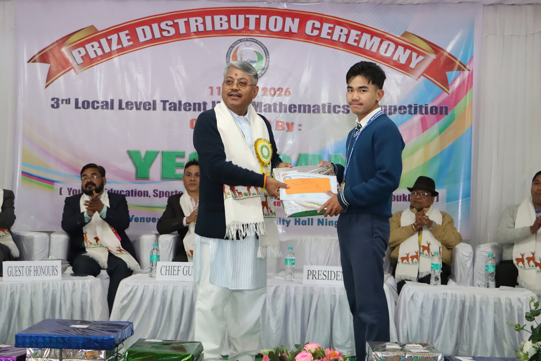 Hon'ble Minister Shri Govindas Konthoujam graced the Prize Distribution Ceremony of the 3rd Local Level Talent Hunt Mathematics Competition today at Ningthoukhong Kha, organised by YES&SDA Ningthoukhong.
Proud of our young math talents! 📐🏆 Congrats to all winners!
#ManipurEducation #MathExcellence #Ningthoukhong