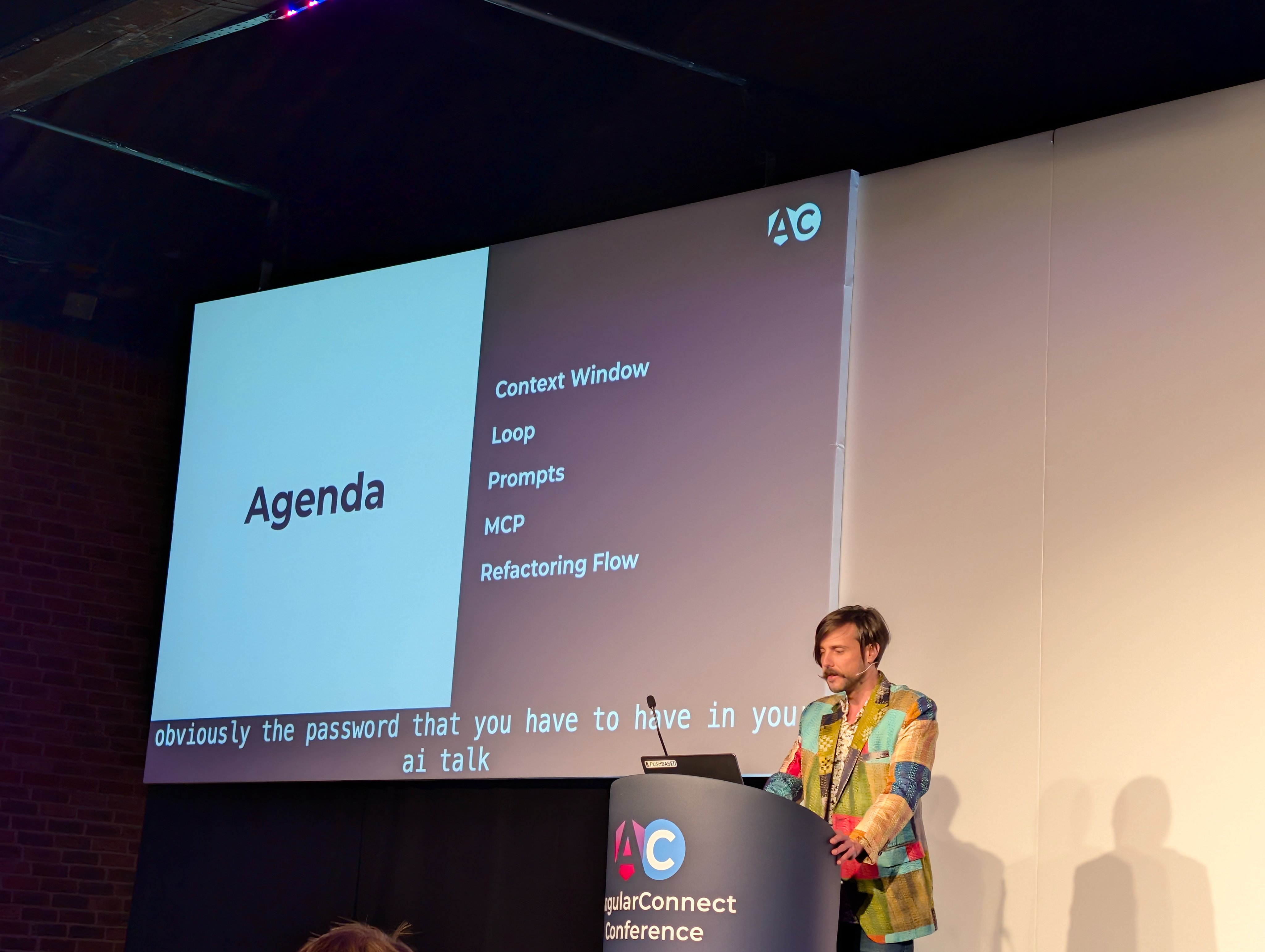 @Michael_Hladky talking about LLM's and proper context