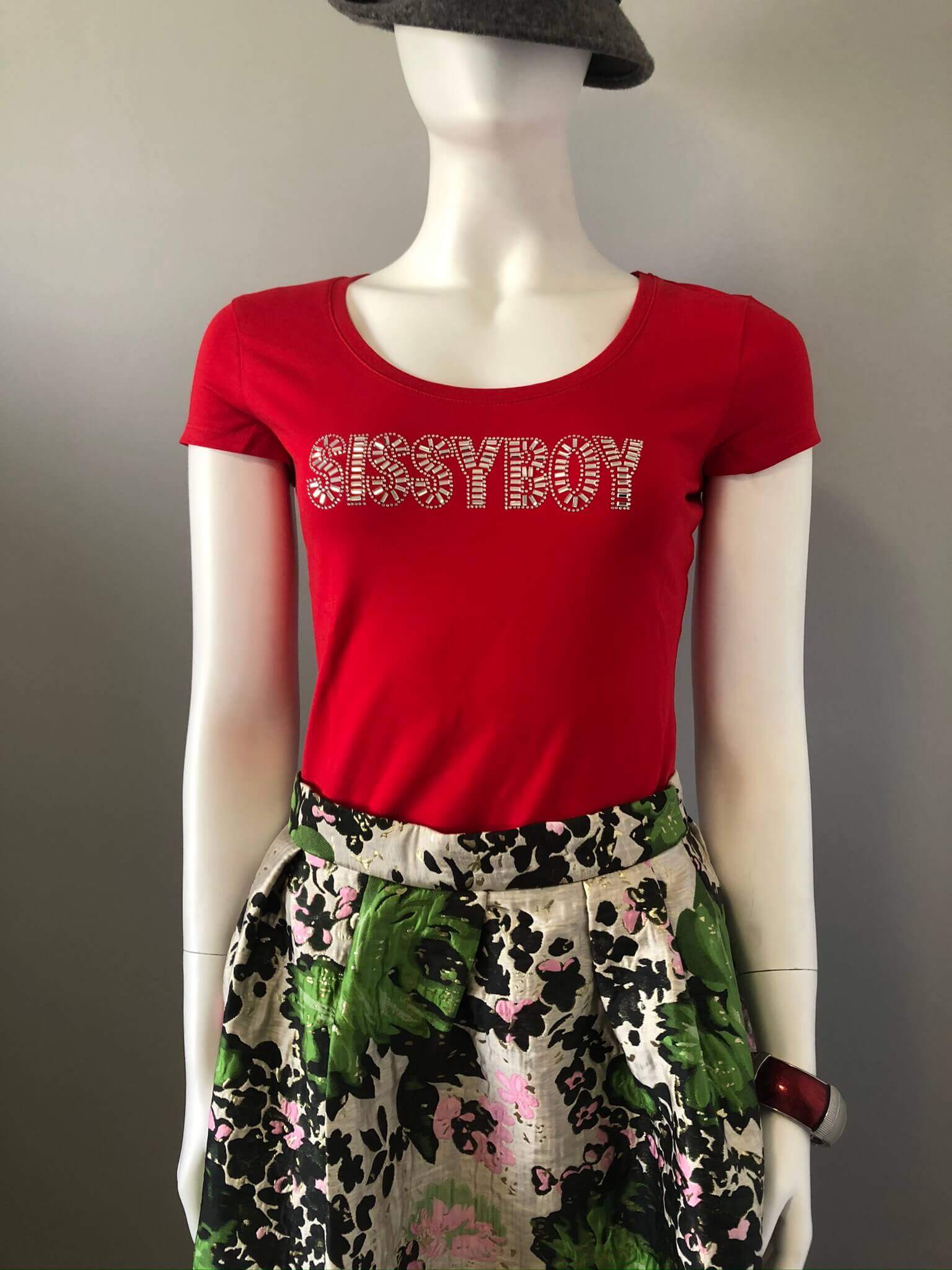 Sissy Boy Reflective Logo T-Shirt
https://www.theshoppingcart.co.za/product-page/sissy-boy-reflective-logo-t-shirt
