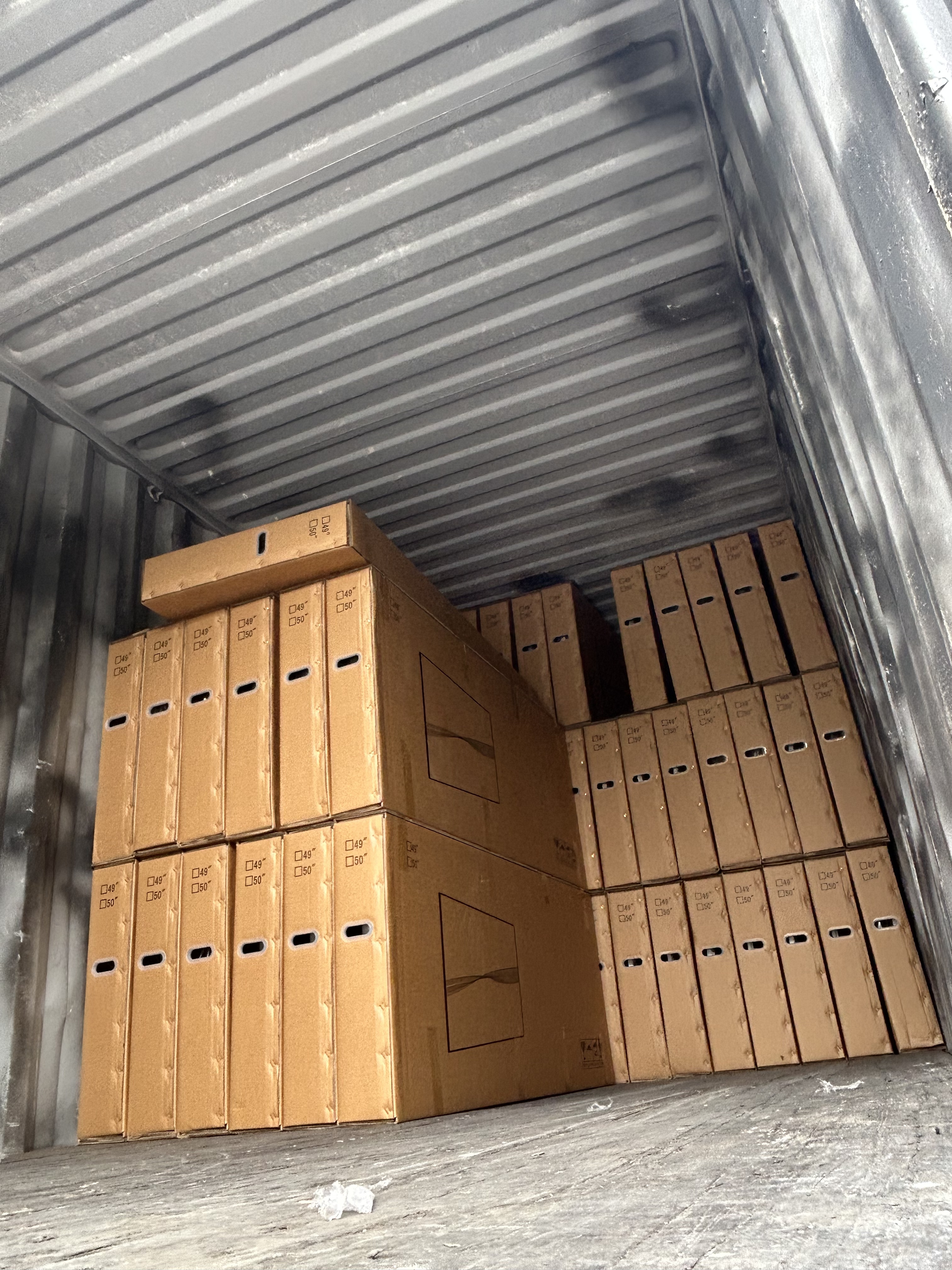 Regitech has loaded a 20Gp container to Nepal today,it’s the LCD displays and Industrial Panel pc.