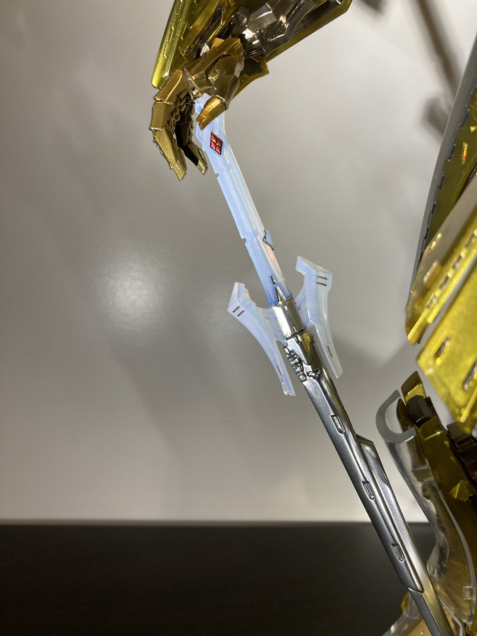 柄はZAPホワイトで塗ってみました