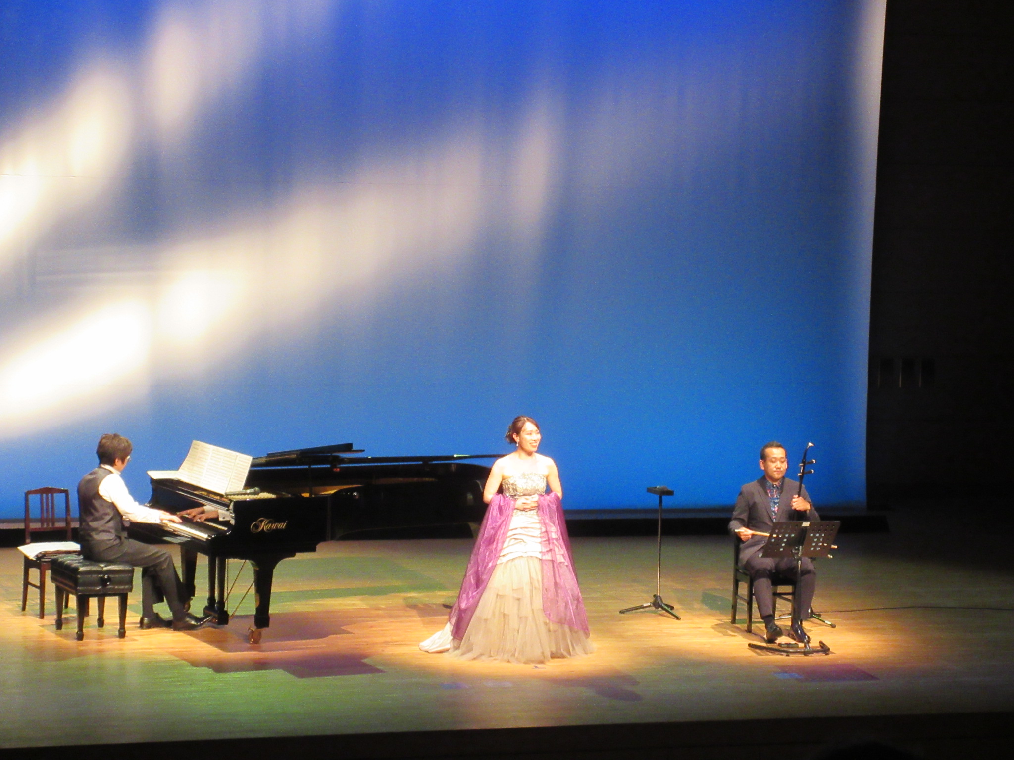 韮山文化センター大ホール（韮山時代劇場）でのコンサートの写真です。