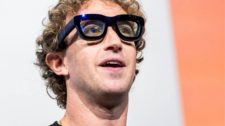 #Meta ✨
#Explores 🍀
#Facial 🪩
#Recognition 🫧
#RayBan ♑
#Smart 🌸
#Glasses 🎴
#Real 🍃
#Time🌊
Meta Explores Facial Recognition for Ray-Ban Smart Glasses In Real Time
https://amoghavarshaonline.blogspot.com/2026/02/meta-explores-facial-recognition-for.html