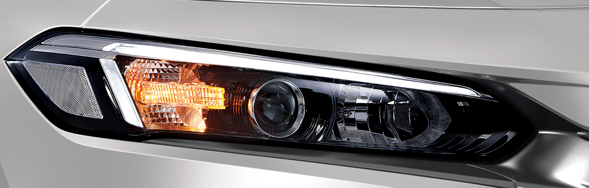 Honda Introduced Rs.300,000 Eid Offer for Civic Oriel
Free premium interior upgrade, limited-time deal. Is this better than a price cut? 