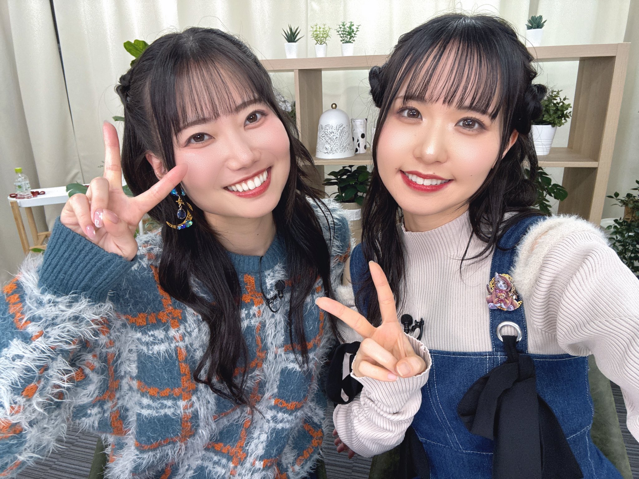 お揃いの🌙モチーフアクセサリー♡
と、髪型☺️