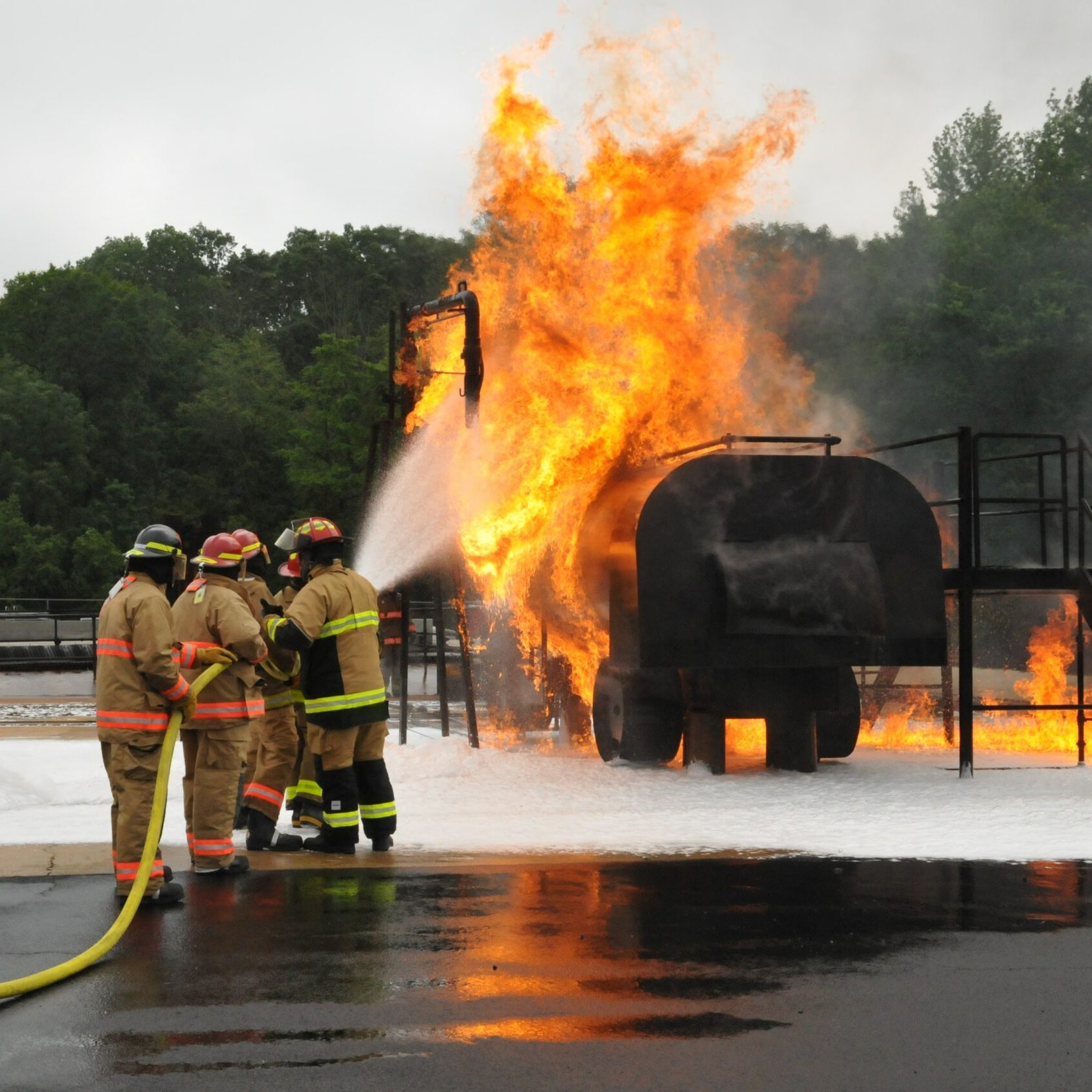 Perimeter Solutions firefighting foam - Firebuyer.com