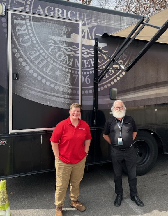 mobile job bus at the CCS FRC