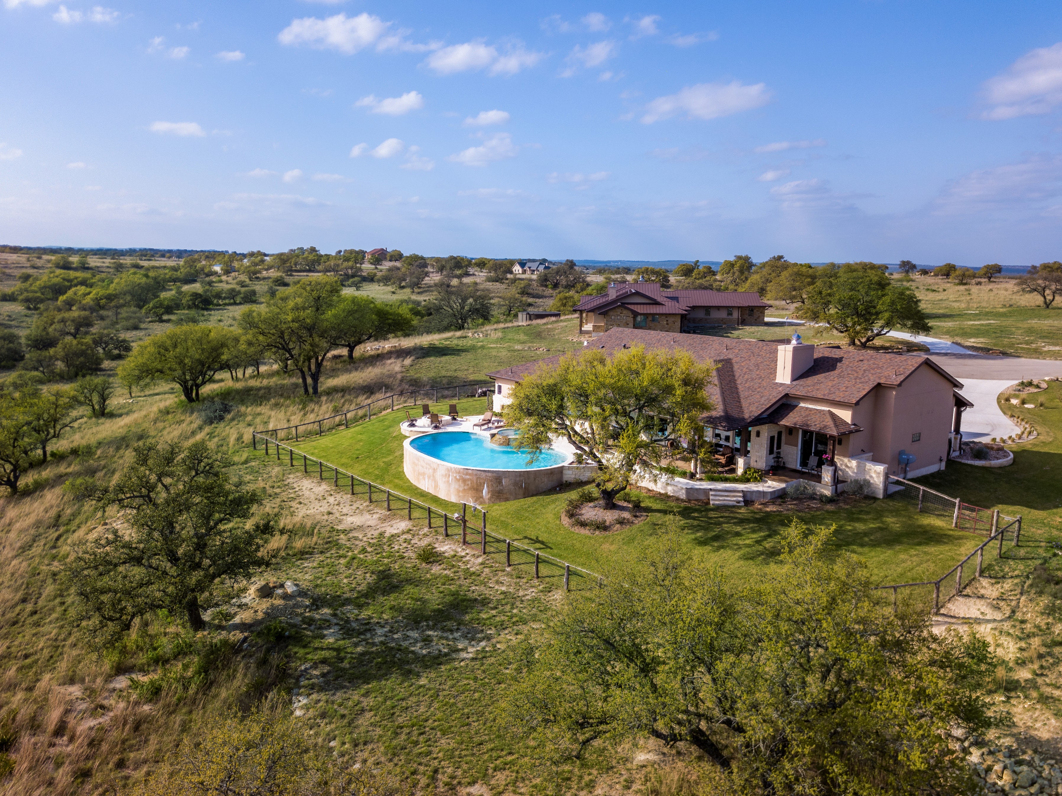 Luxury often lives in the spaces designed for everyday moments. The smallest corners are usually the ones people return to most.
Comment with your favorite kind of cozy space.
#customhomebuilder #homerenovation #luxuryliving #sanantoniohomes #luxurylifestyle