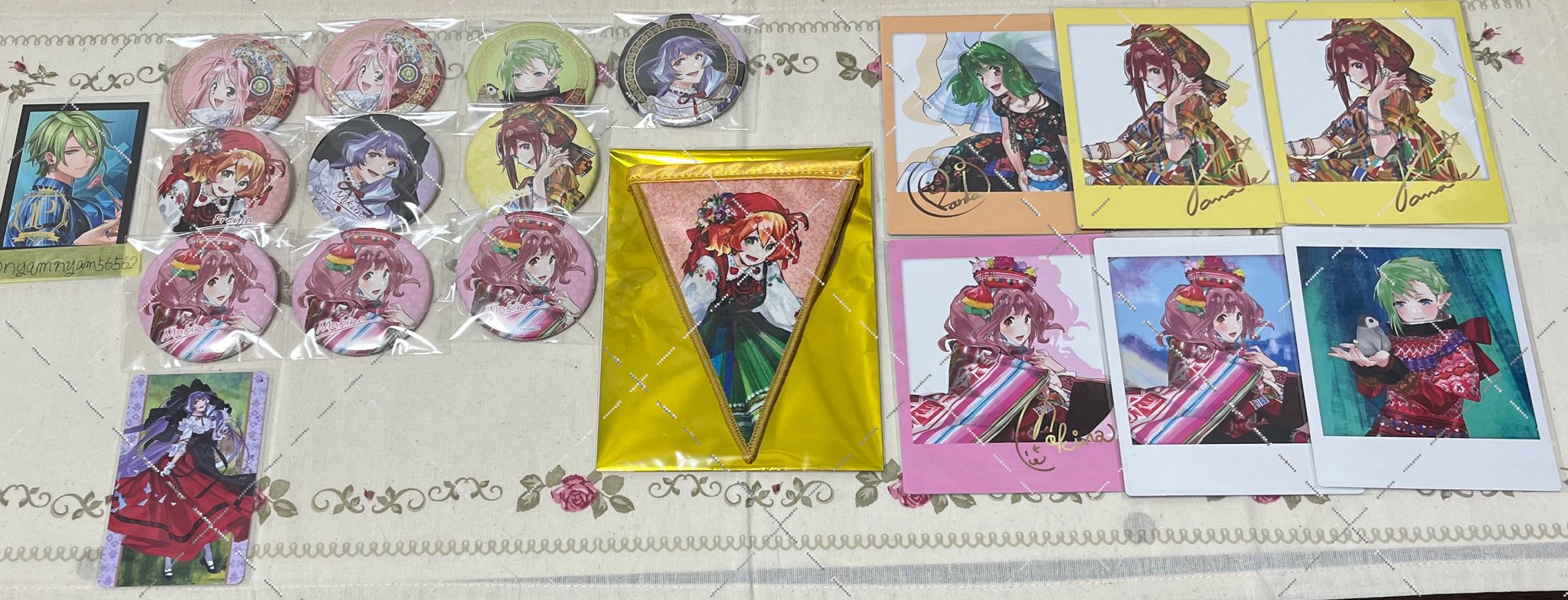 テレフォンカード　バサラとの交換
缶バッジ　バサラ箔＞ノーマル
ガーランド　バサラ
特典　バサラサイン＞ノーマル