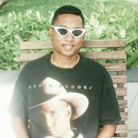 เ จ ม ส์ '