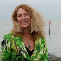 Madeleine F White #horseandgirl Storyteller