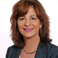 Lisa DiSario, Real Estate