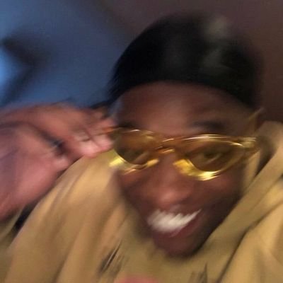 Professional clean-cut man😌