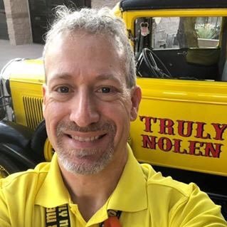 Toby Srebnik (he/him)