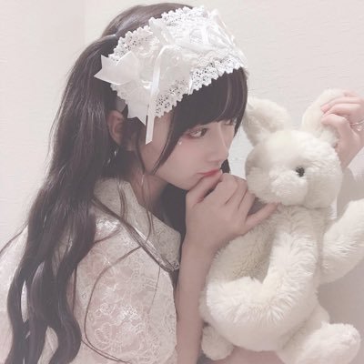 ｍｏｍｏｎａ 🐇