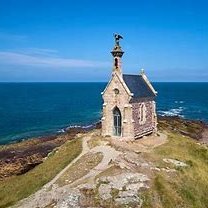 Montjoie Saint Denis