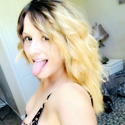 Hi. I’m Prosperty. 💋❤️💋