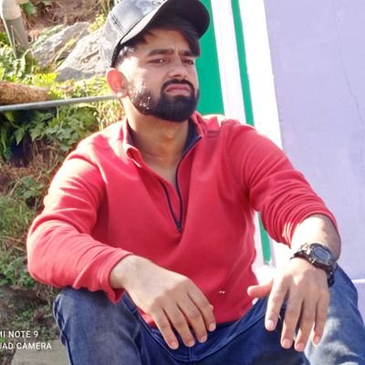 SᗩᑎᒍEEV TᕼᗩKᑌᖇ 🦉