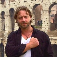 RussellCroweItalia 🇮🇹