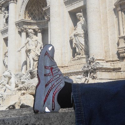 Putting My FooteBrowne Up...!