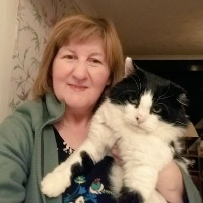 Marina (and Buster🐾)🐈🚣‍♀️