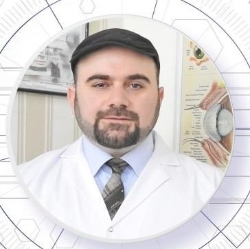 Ocularist Hossin Almalouhi