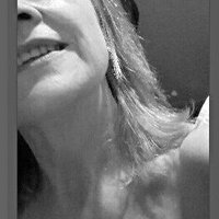 Valentina 🌱🌹☥🌿🌑🕯🎶