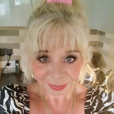 KIt Kat π«β½ Katy Klopp π 6π