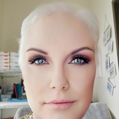 MiMi #ProudAntifaMember in PNW