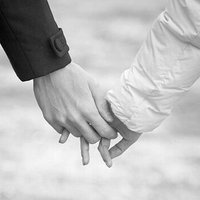 📕🦕-Mai-🍮👓️