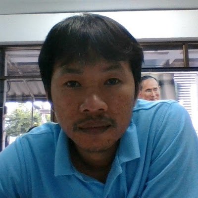 สาโรจน์ สุขคุ้ม