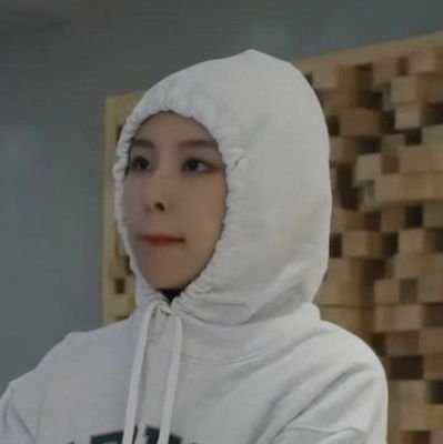 𝓪𝓻𝓲𝓮𝓼 🦋