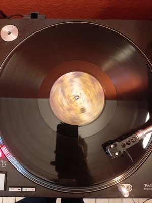 Uzi 🇪🇺🇨🇵🇵🇱✡️🇺🇦